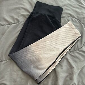 Black and Gray Ribbed Leggings